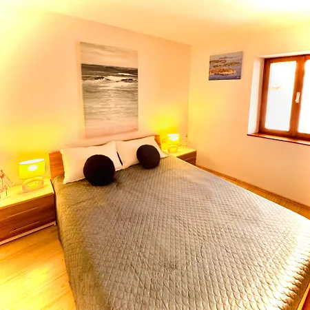 Apartament Adria - Relax - Istrian Stone House In The Heart Of The Beautiful Fishing Village - Fasana - Only Few Steps From The Sea And The Wonderful Fažana
